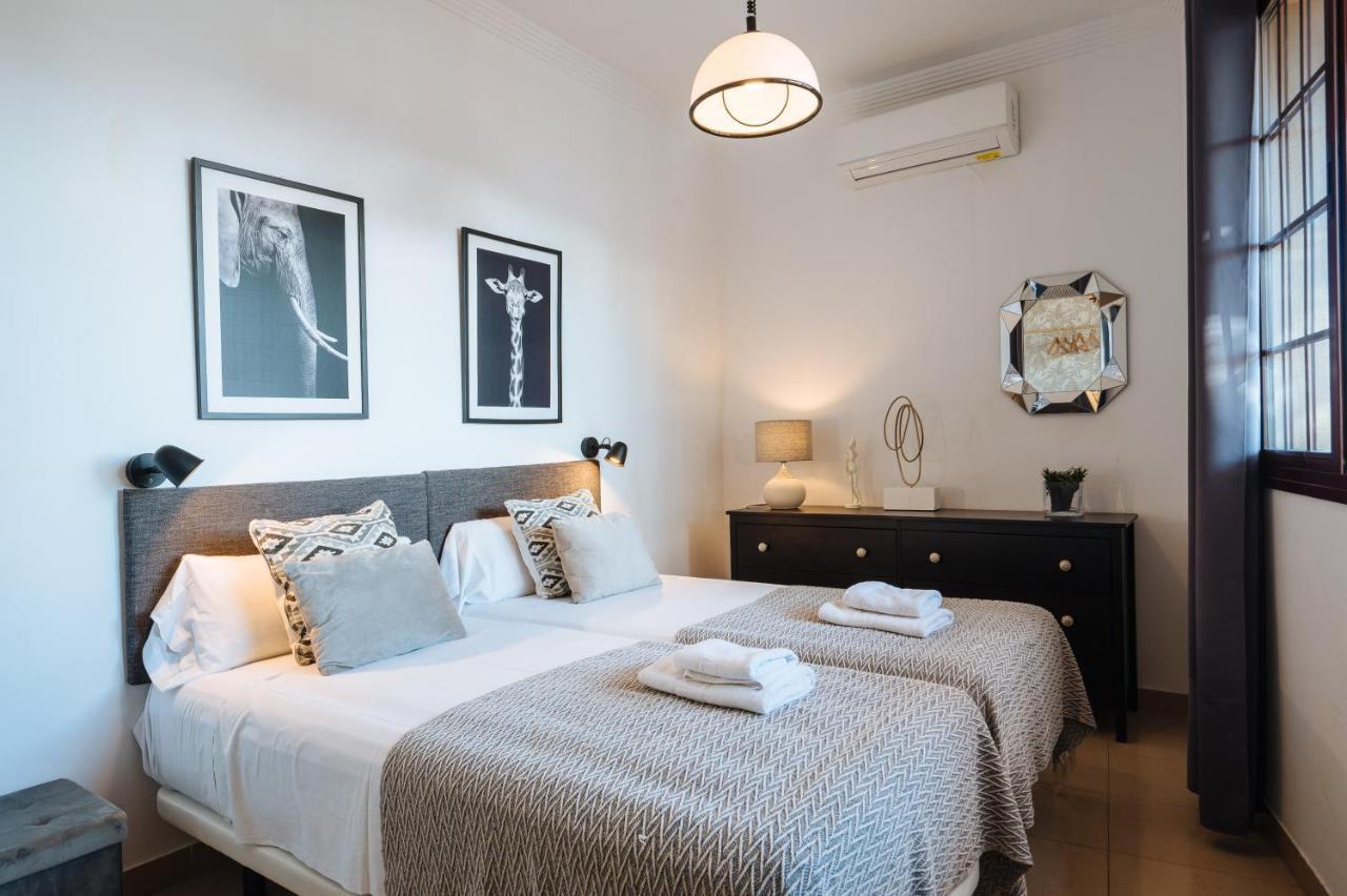 Homeyseville-Amazing Penthouse Giralda Views 8 Pax, Parking Optional Eksteriør bilde