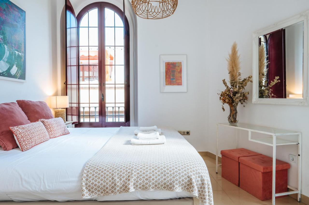 Homeyseville-Amazing Penthouse Giralda Views 8 Pax, Parking Optional Eksteriør bilde